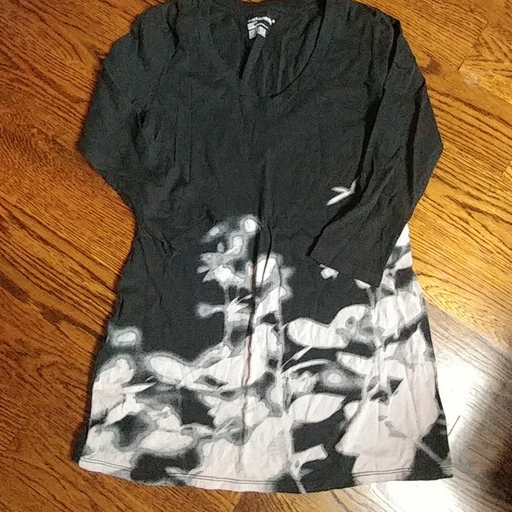 Gap maternity 3/4 length sleeve top